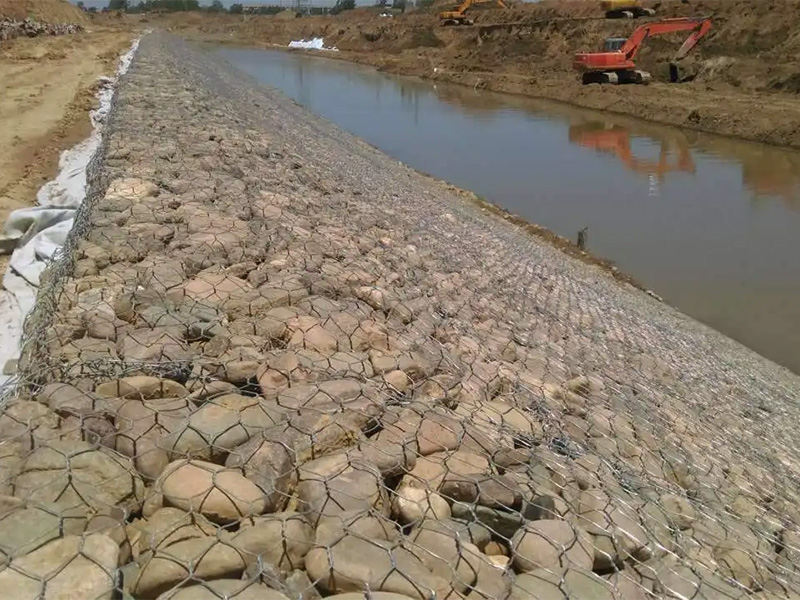 鋅鋁合金雷諾護墊